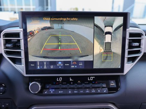 Used 2025 Toyota Tundra Limited image 27