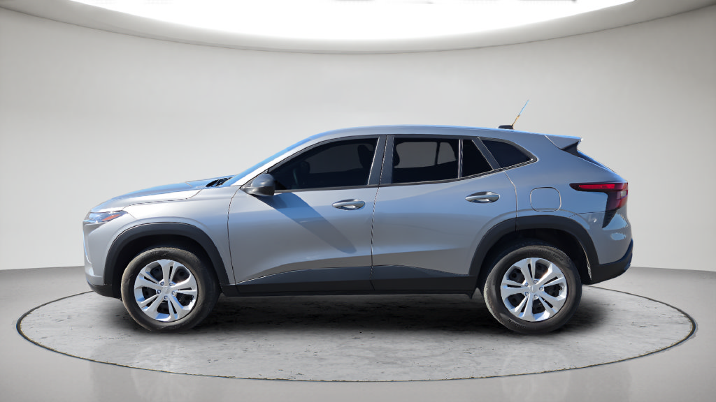 Used 2024 Chevrolet Trax LS FWD image 14