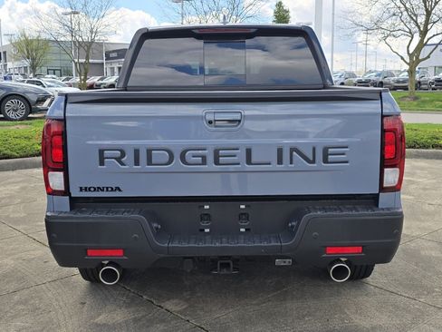 New 2026 Honda Ridgeline Black Edition image 18