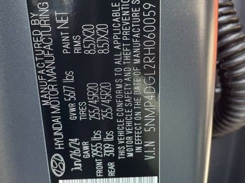 Used 2024 Hyundai Santa Fe Limited image 54