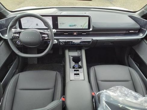 Used 2024 Hyundai Ioniq 6 SEL AWD/4WD image 14