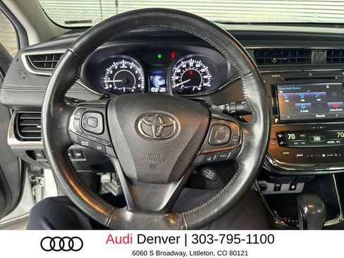 Used 2016 Toyota Avalon Limited w/ Toyota Safety Sense Package FWD image 3