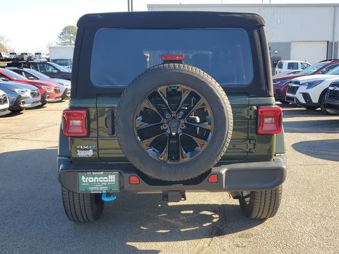 Certified 2022 Jeep Wrangler Unlimited Sahara 4xe w/ Cold Weather Group image 7