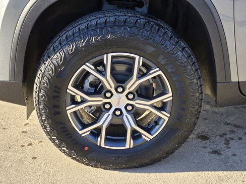 New 2026 GMC Acadia AT4 w/ LPO, Floor Liner Package image 8