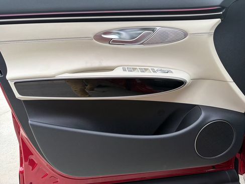 New 2026 Genesis GV70 2.5T AWD/4WD image 10