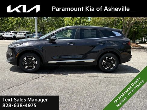 New 2026 Kia Sportage LX w/ LX Convenience Package AWD/4WD image 3