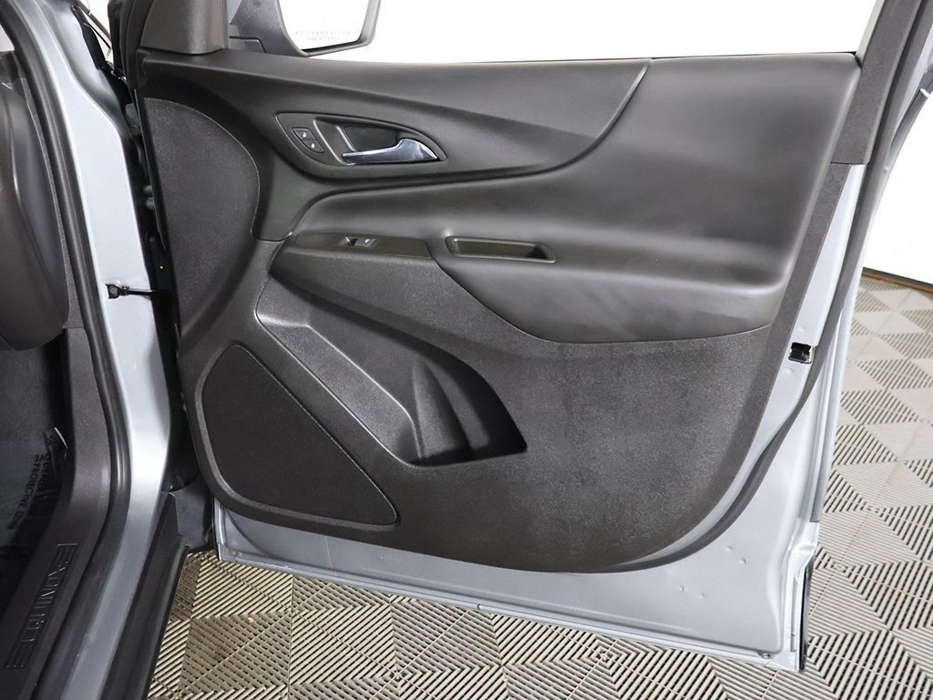 Used 2024 Chevrolet Equinox LT w/ LPO, Floor Liner Package AWD/4WD image 24