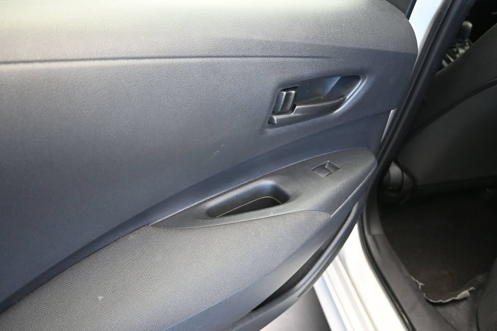 Used 2024 Toyota Corolla LE FWD image 15