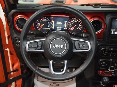 Used 2020 Jeep Gladiator Rubicon w/ LED Lighting Group image 28