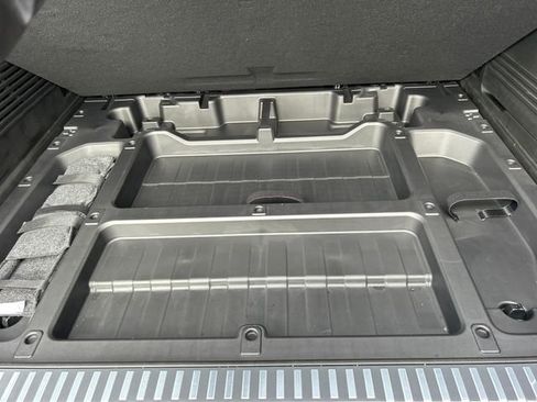 Used 2024 GMC Hummer EV 3X image 72