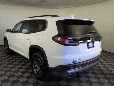 Certified 2025 GMC Acadia Elevation AWD/4WD image 10