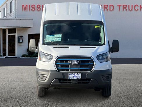 New 2026 Ford E-Transit 148 High Roof Extended w/ Load Area Protection Package image 9