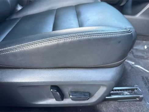 Used 2022 Nissan Rogue SL w/ SL Premium Package image 23