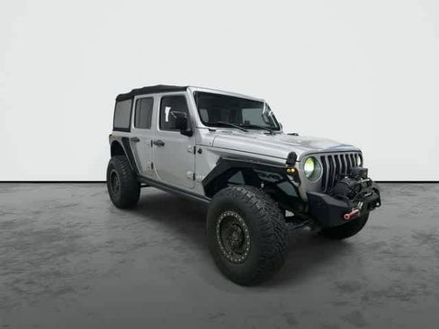 Used 2018 Jeep Wrangler Unlimited Sport S image 5