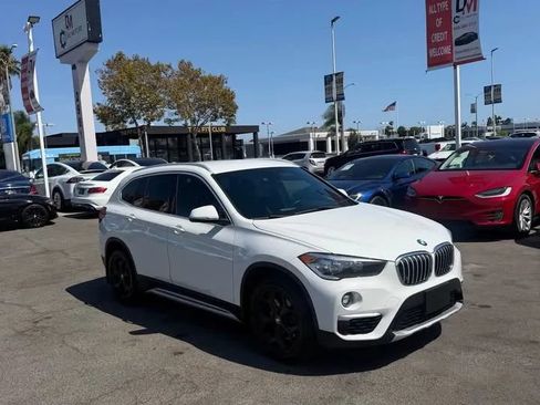 Used 2018 BMW X1 sDrive28i FWD image 3