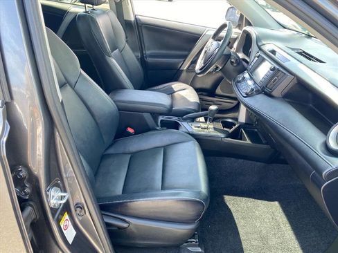 Used 2017 Toyota RAV4 Platinum w/ All Weather Liner Package AWD/4WD image 27