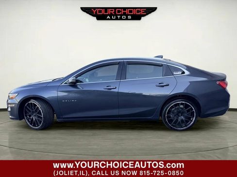 Used 2019 Chevrolet Malibu LT FWD image 2