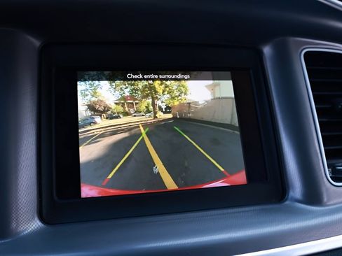 Used 2022 Dodge Charger SXT RWD image 34