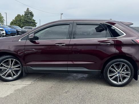 Used 2019 Ford Edge Titanium w/ Cold Weather Package AWD/4WD image 5