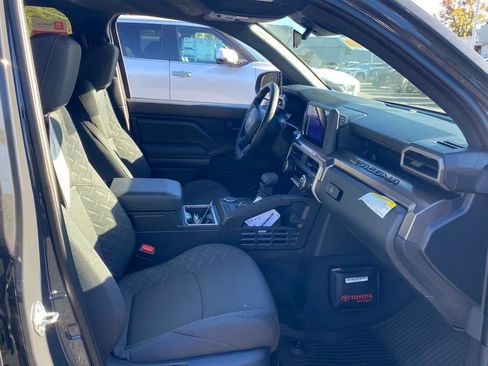 New 2025 Toyota Tacoma SR5 image 15