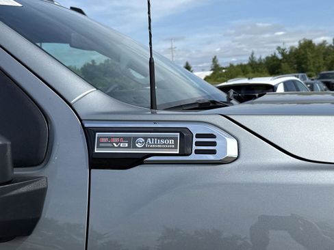 New 2025 GMC Sierra 2500 Pro w/ Convenience Package image 7