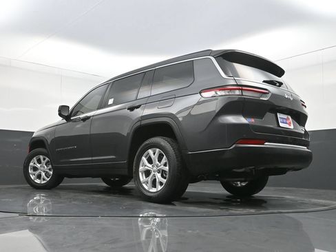 Used 2023 Jeep Grand Cherokee L Limited RWD image 32
