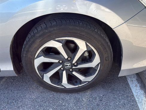 Used 2017 Honda Accord EX-L image 2