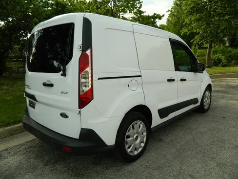 Used 2016 Ford Transit Connect XLT FWD image 7