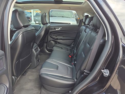 Certified 2022 Ford Edge Titanium w/ Equipment Group 301A AWD/4WD image 44