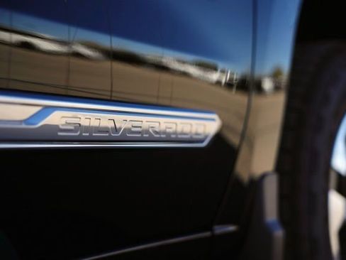 New 2026 Chevrolet Silverado 1500 High Country w/ Technology Package image 13