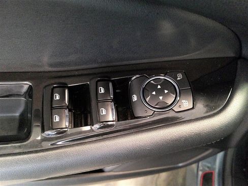 Used 2018 Ford Edge SEL w/ Equipment Group 201A image 37