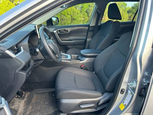 Certified 2025 Toyota RAV4 LE image 14