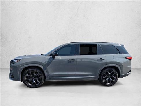 Used 2025 Lexus TX 500h AWD w/ Technology Package image 8