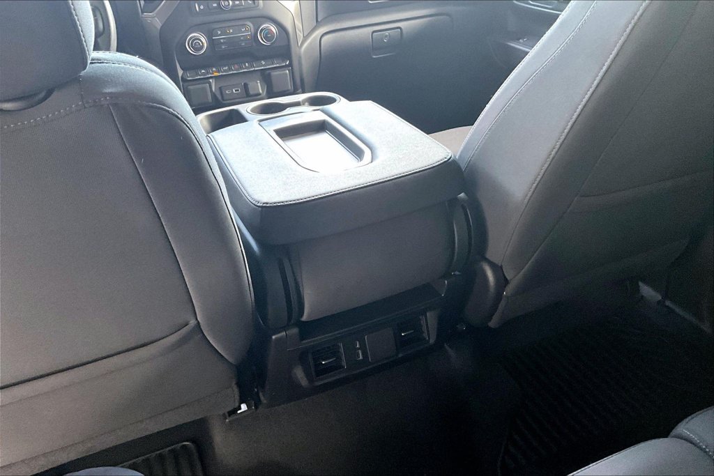 Used 2025 Chevrolet Silverado 1500 Custom Trail Boss w/ Dark Appearance Package AWD/4WD image 14