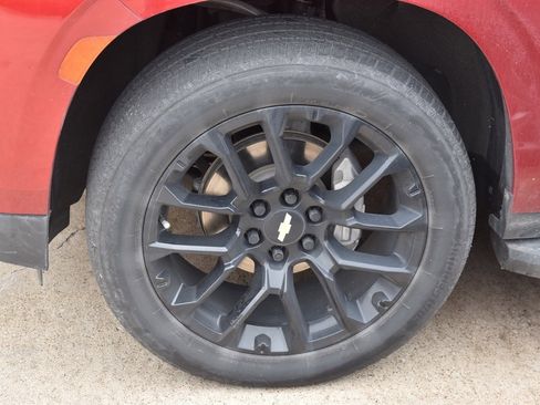 Used 2022 Chevrolet Tahoe RST image 12