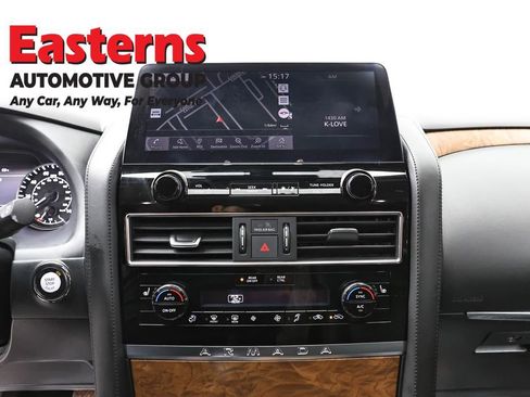 Used 2024 Nissan Armada SL w/ Captain's Chairs Package image 12