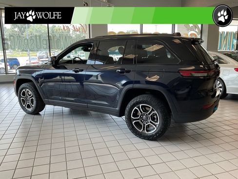 Used 2023 Jeep Grand Cherokee Trailhawk AWD/4WD image 4