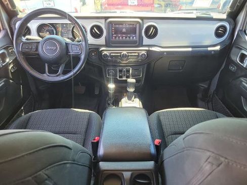 Used 2021 Jeep Wrangler Unlimited Sport AWD/4WD image 11