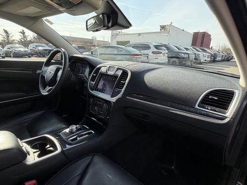 Used 2023 Chrysler 300 Touring L w/ Popular Equipment Group image 29