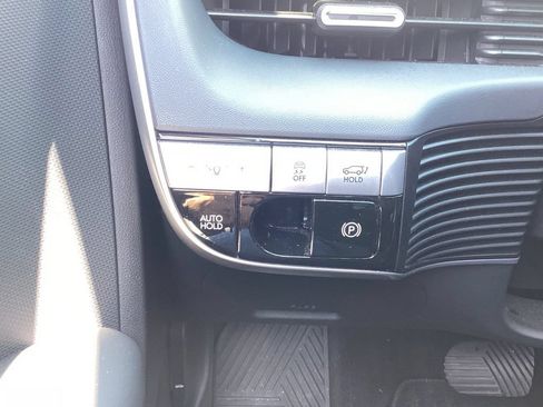 Used 2024 Hyundai Ioniq 5 SEL AWD/4WD image 27
