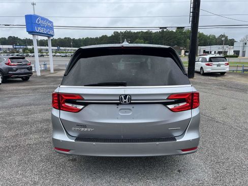 Used 2021 Honda Odyssey Touring image 4