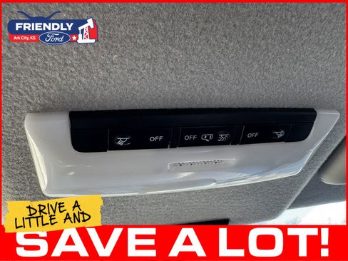 Used 2023 Nissan Kicks SV FWD image 36