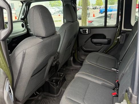 Used 2024 Jeep Wrangler Unlimited Sport AWD/4WD image 8