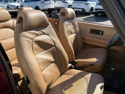 Used 1993 Saab 900 S FWD image 18