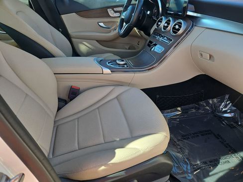 Used 2019 Mercedes-Benz C 300 C 300 image 23