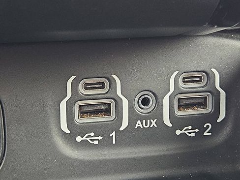 Used 2020 RAM 1500 Limited image 20