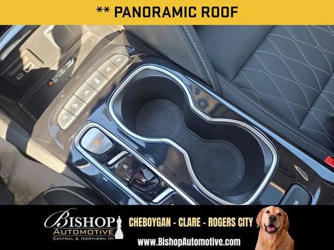 Used 2023 Buick Envision Avenir AWD/4WD image 25