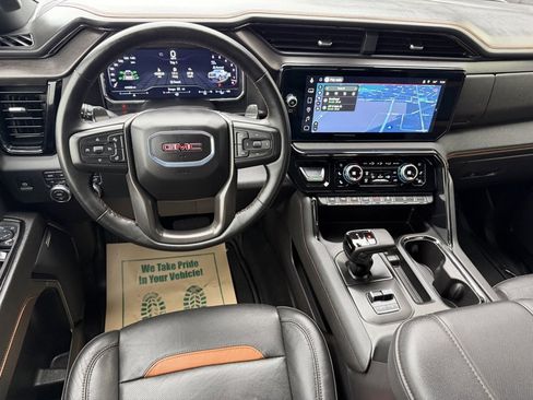 Used 2024 GMC Sierra 1500 AT4 w/ AT4 Premium Package image 16