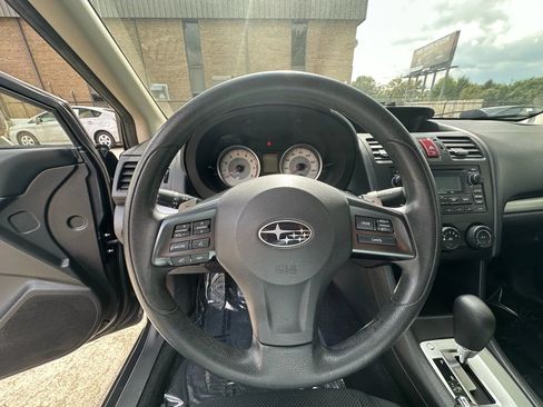 Used 2012 Subaru Impreza 2.0i Premium w/ All-Weather Pkg image 11