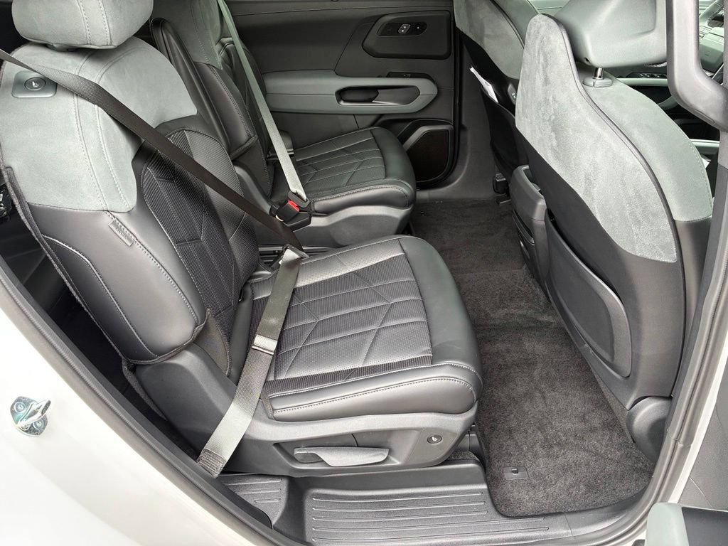 Used 2027 Kia Telluride X-Line SX Prestige w/ Towing Package AWD/4WD image 18